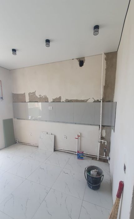 Укладка кафеля, керамогранита.                      .