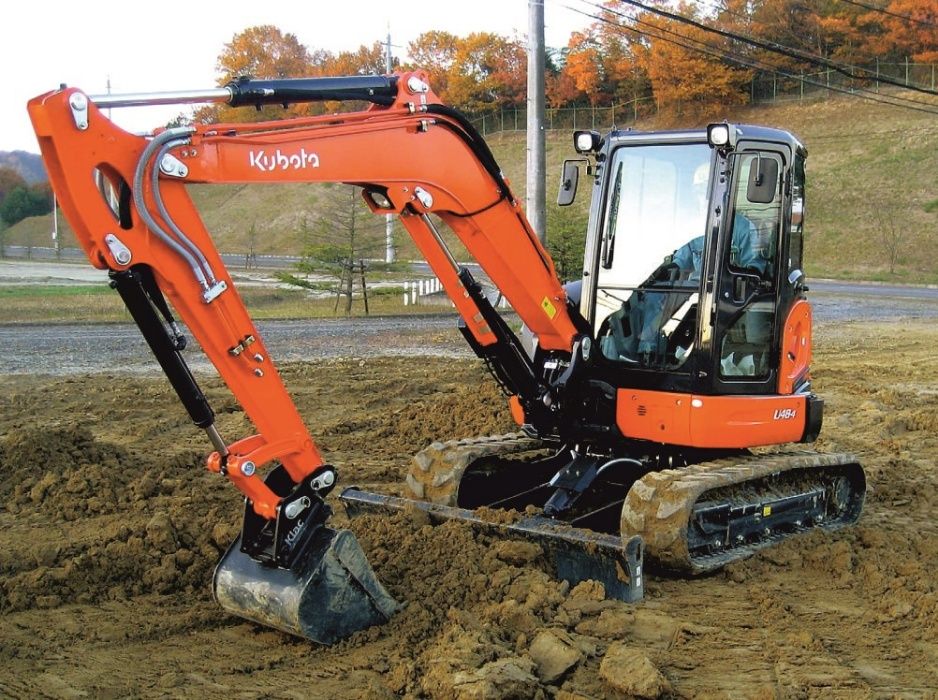 Услуги мини экскаватор .. экскаватор .. трактор .KUBOTAI EX40UR-2