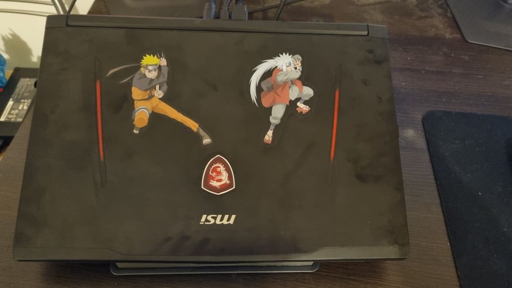 Laptop gaming MSI GT63 Titan 8SG rtx 2080 200W