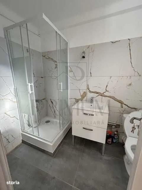 CENTRAL - 2 Camere - Centrala proprie - Etaj intermediar - LIFT - Fata
