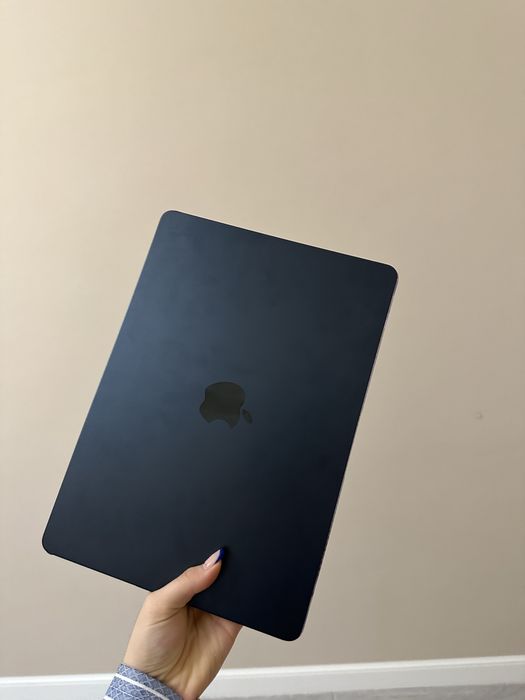 Макбук m2 256 гб