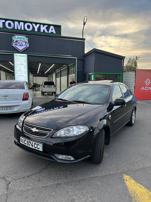 Lasetti Genta avtomat 2022 yil kraska toza