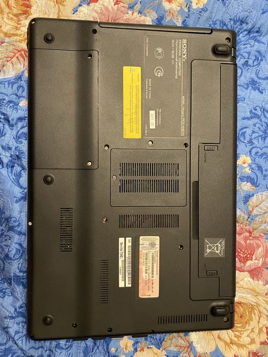 Ноутбук Sony продается