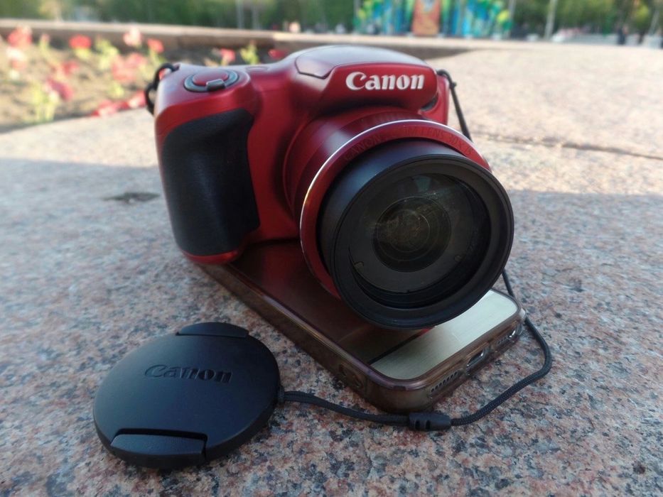 Профессиональная камера Canon PowerShot SX400 IS