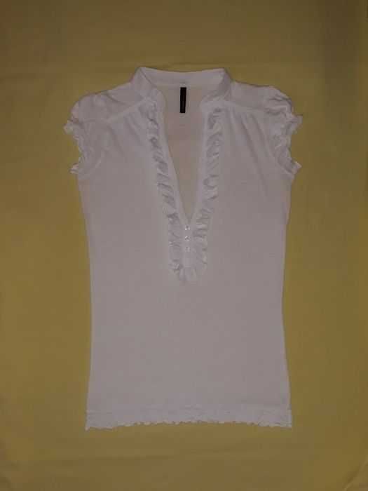 Бяла тениска taf taf