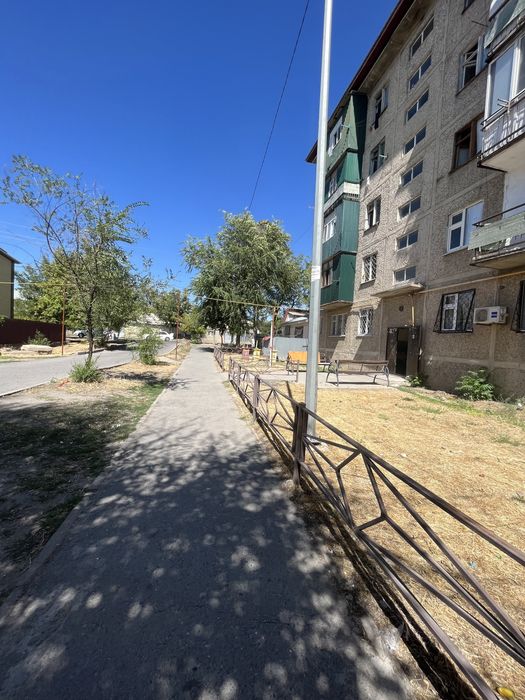 Продается 1 комната в общежитии