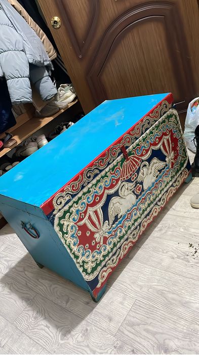 Сундук деревянный целый в хорошем состоянии