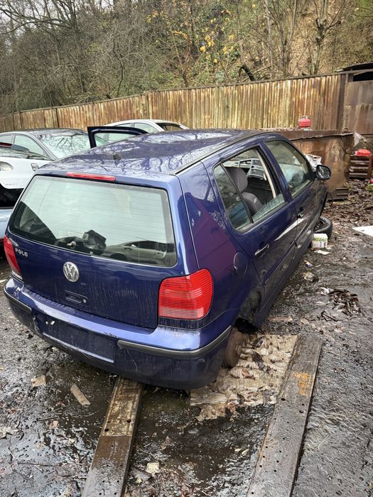 Фолксваген Поло 1.4тди  75кс  и Поло 1.4i бензин на части