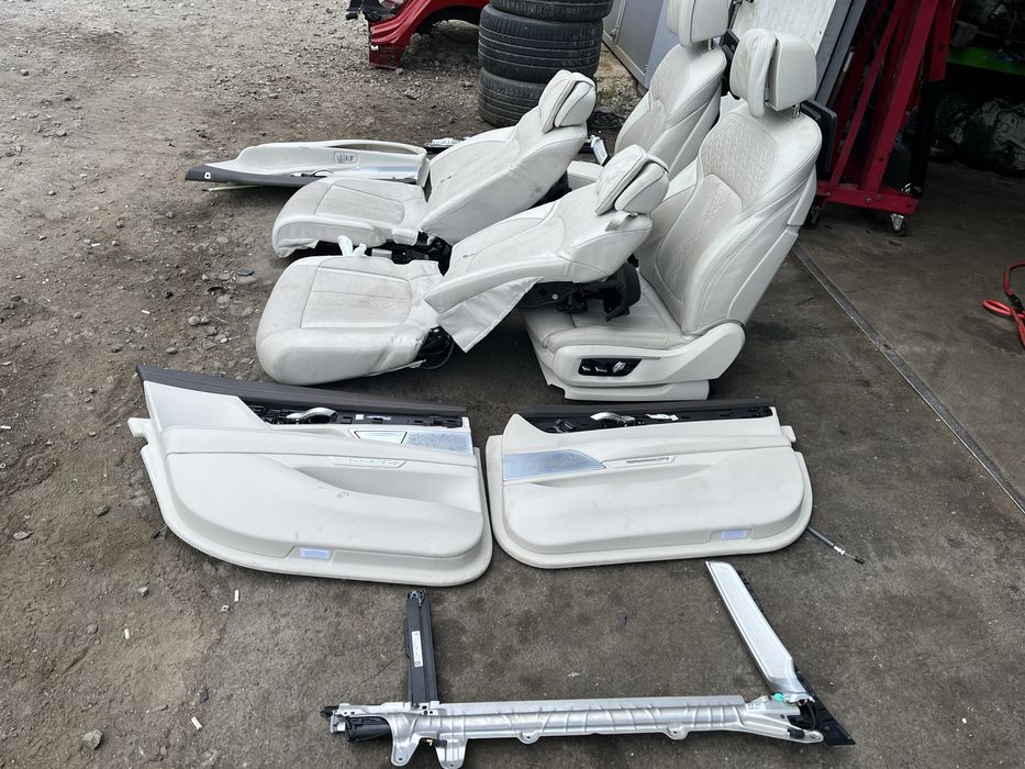 Комфорт салон бмв 7 г12 лонг ( comfort salon bmw g12 )