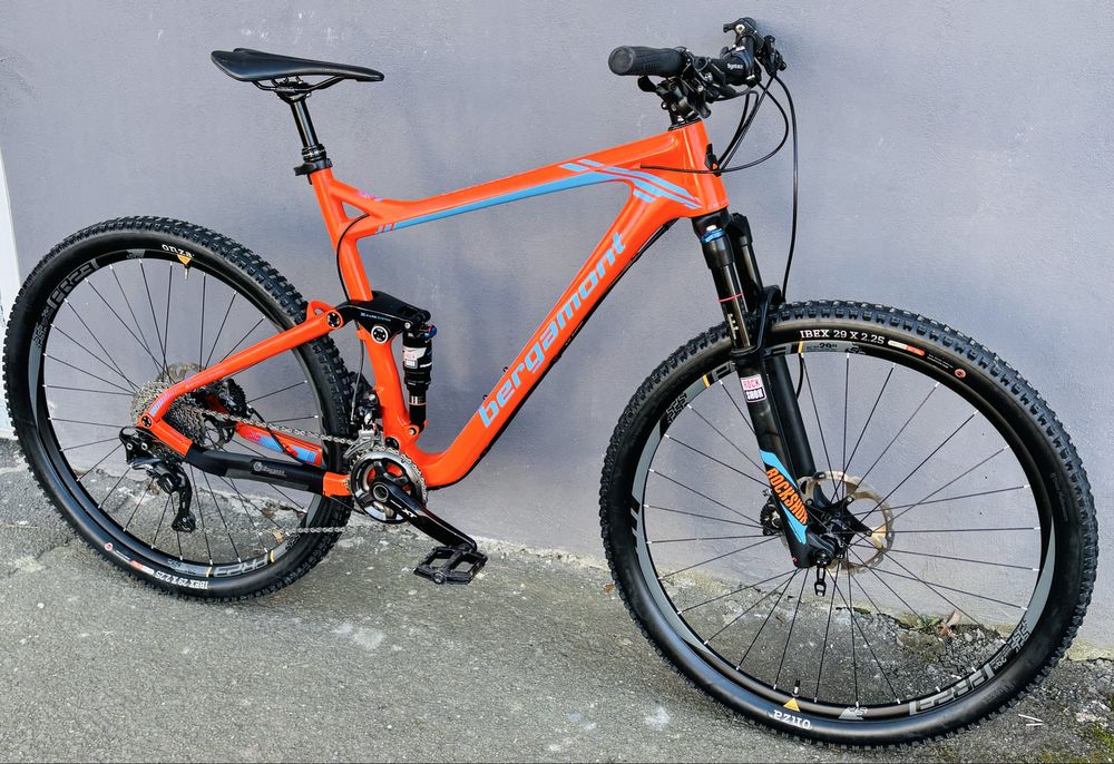 Bicicleta Mountain-Bike MTB BERGAMONT FULL S CONTRAIL 9 din CARBON  !!