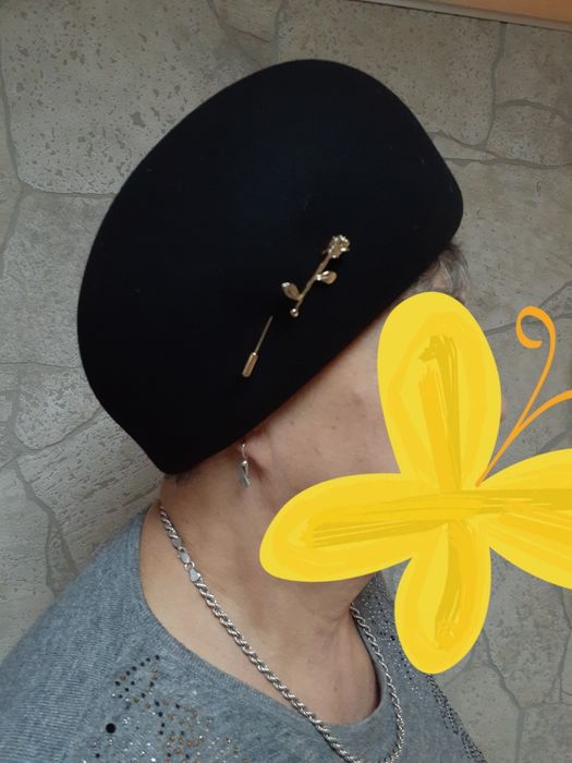 Продам шапку- берет