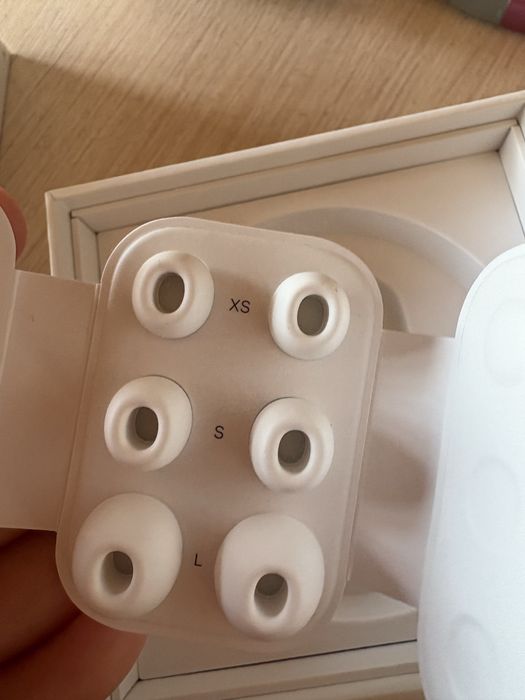 продаю Air pods pro 2