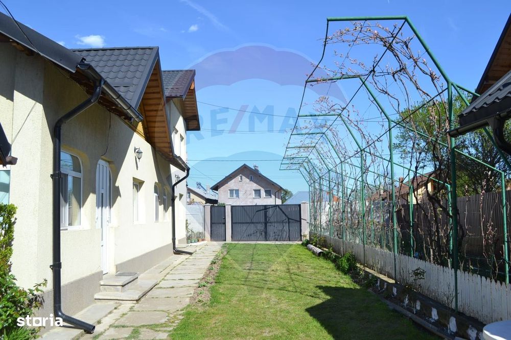 Casă / Vilă de vânzare Picior de Munte, Dambovita