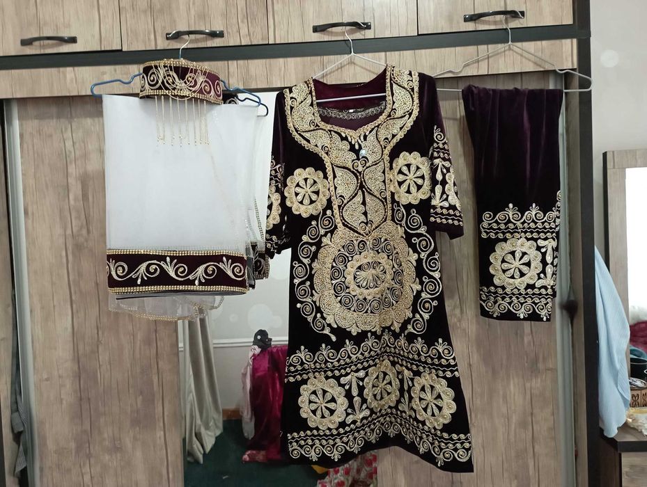 Kelinlar uchun ko'ylak