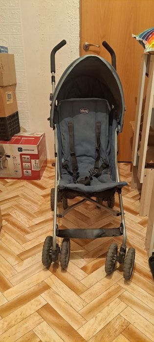 Прогулочная коляска, стул для кормления, игровой коврик
