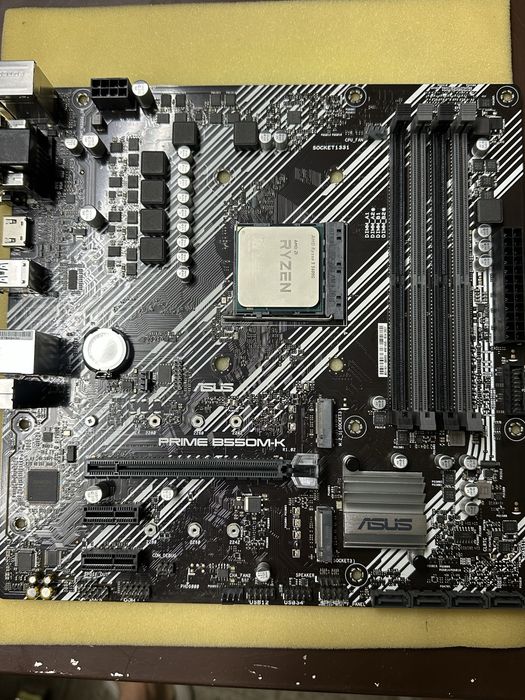 Vand kit Ryzen 5 5600g 3.9 GHz  Prime b550m-k