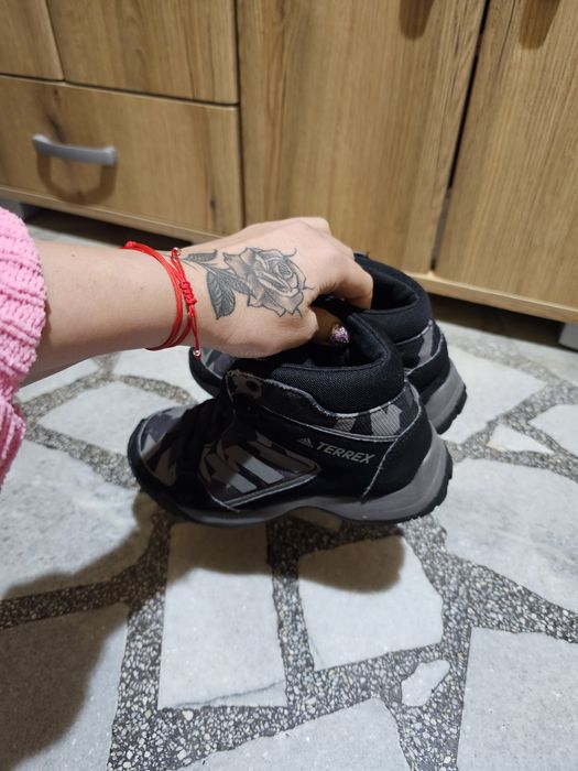 Детски зимни боти Adidas Terrex