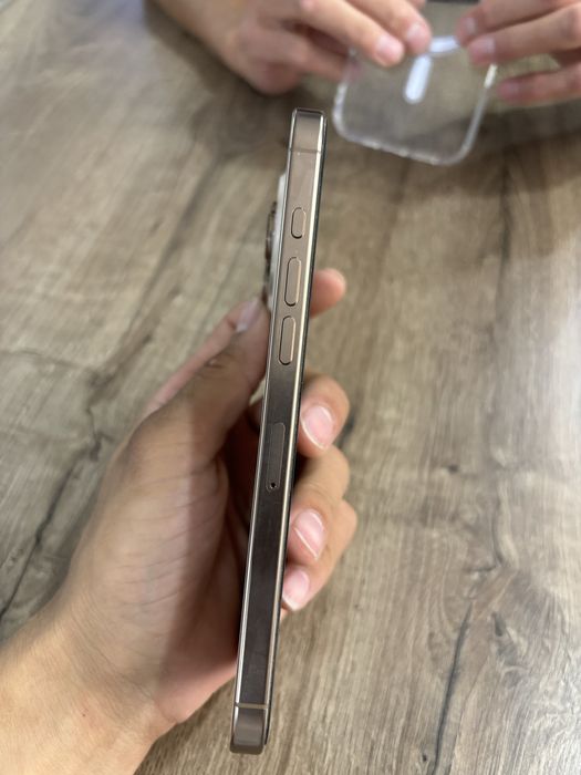 iphone 16 pro max sim