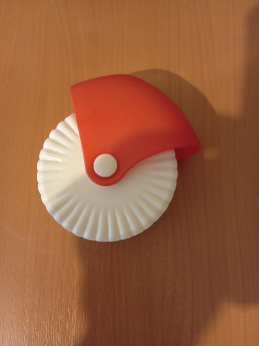 Ustensile bucătărie noi,preț mic!