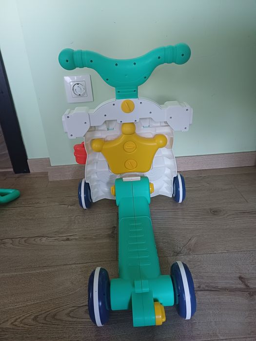 Проходилка 4 в 1 KikkaBoo - Sweet Escape, зелена