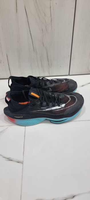 Маратонки Nike номер 45