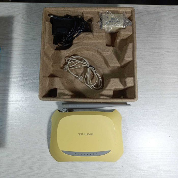 Модем TP-Link Wireless NADSL2+