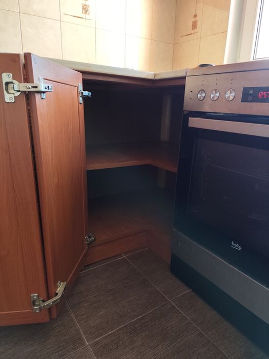 Кухня кафява пдч