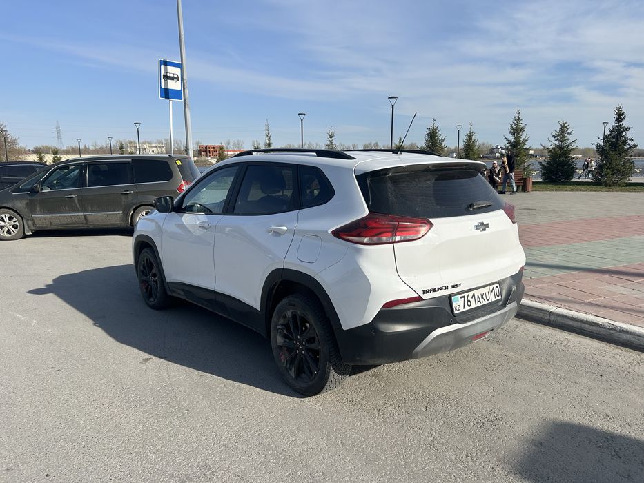 Продам шевроле трекер 2021 года