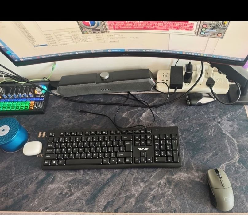 Коврик компьютерный на стол  для работы,для игр.