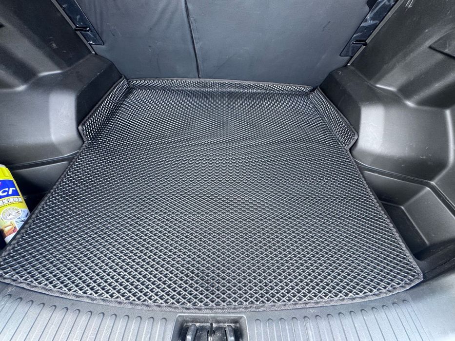 Эва полик. Авто чехол. Общивка руля