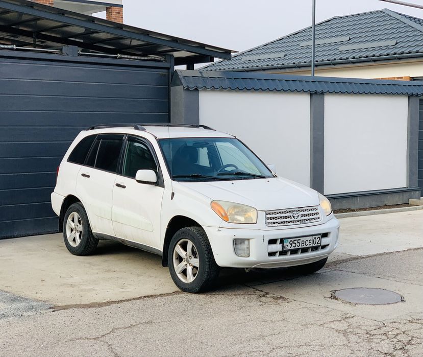 Rav-4 2001г. 2.0