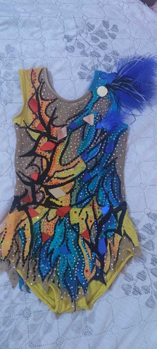 Трико за художествена гимнастика