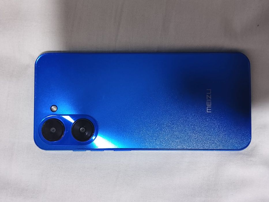 Продам телефон Meizu mblu 21