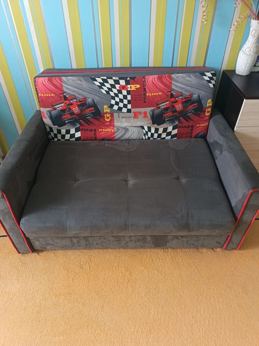 Разтегателно детско диван-легло с матрак – ш.135 см,дължина 190