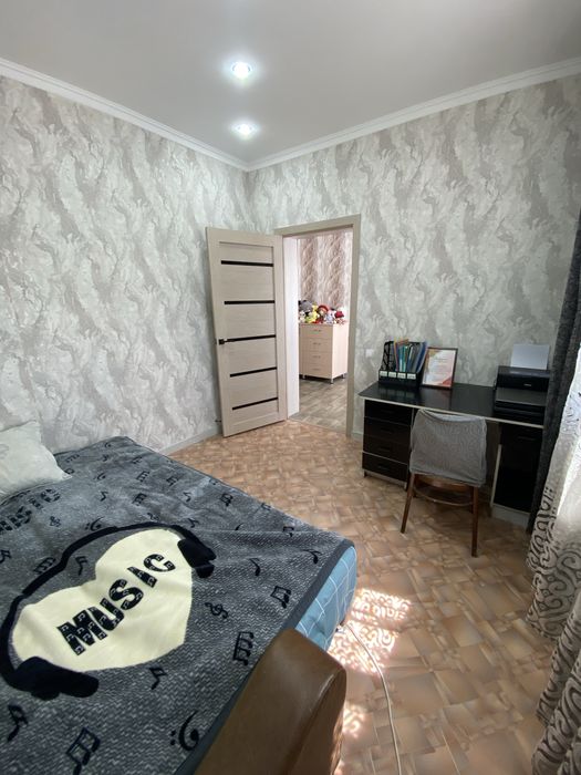 Продаются два дома с магазином