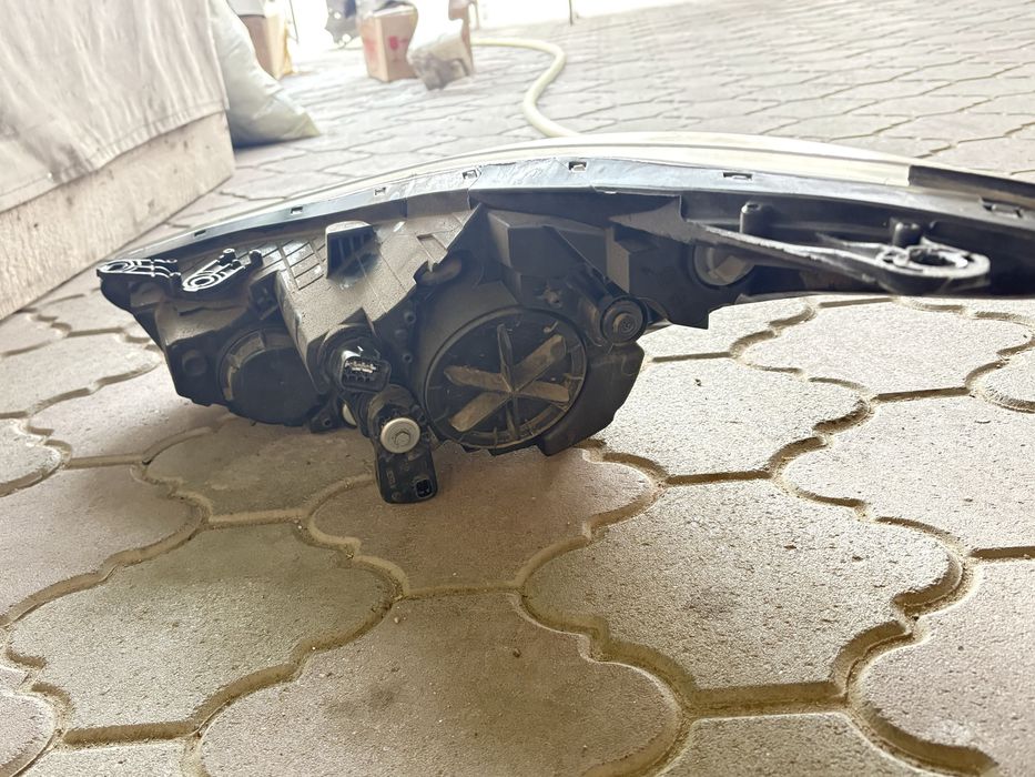 Фара на Hyundai Elantra 2013