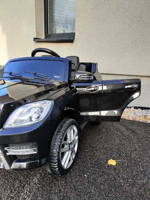 Акумулаторна кола - Mercedes Benz ML350