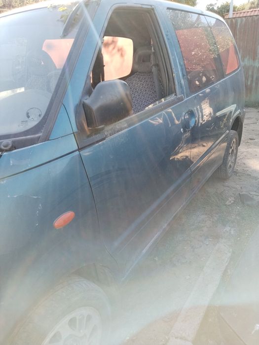 Ниссан Серена с23 на разбор