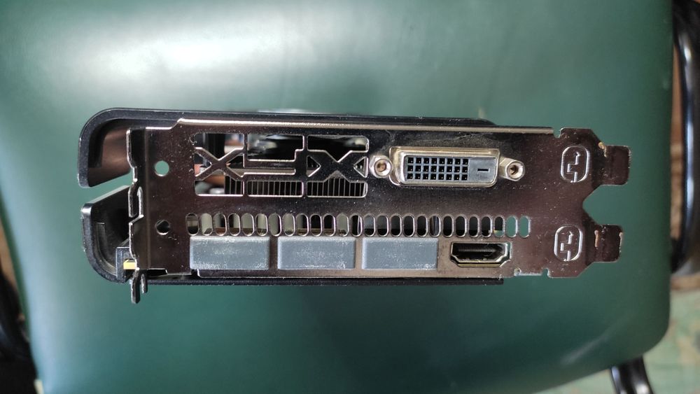 Видеокарта RX 560XT 8GB