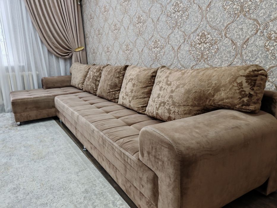 Диван в хорошем состоянии