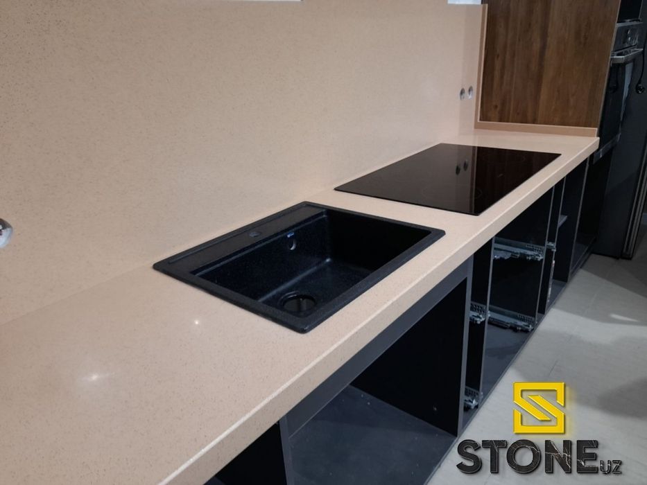 Kvarc,akril,granit,mramor,keramogranit