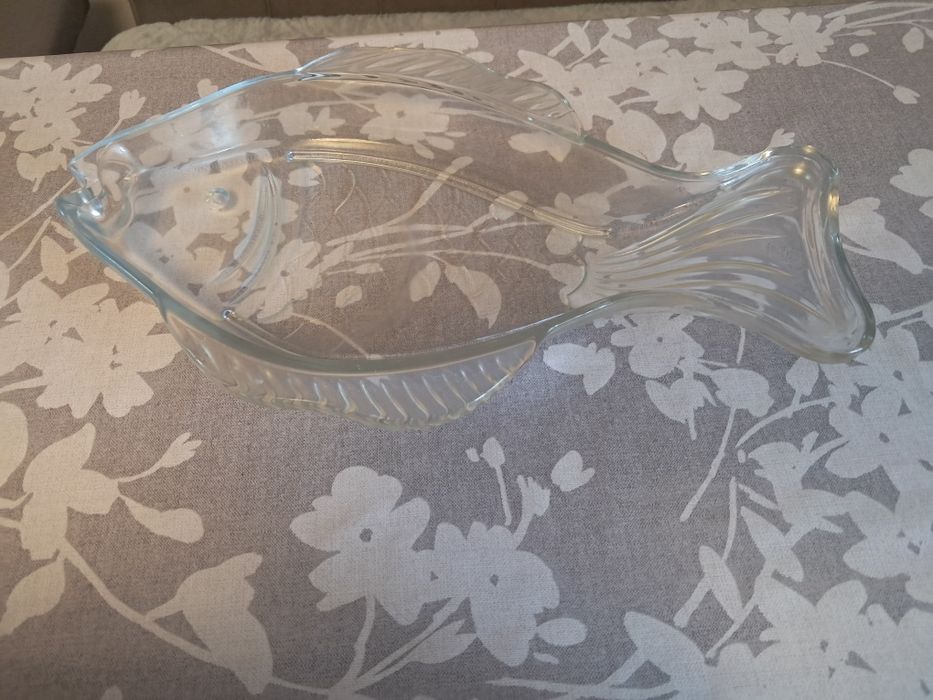 Продам посудув виде рыбки