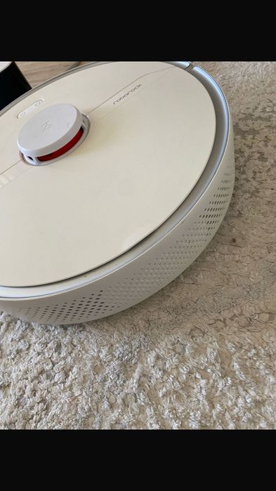 Продам робот пылесос