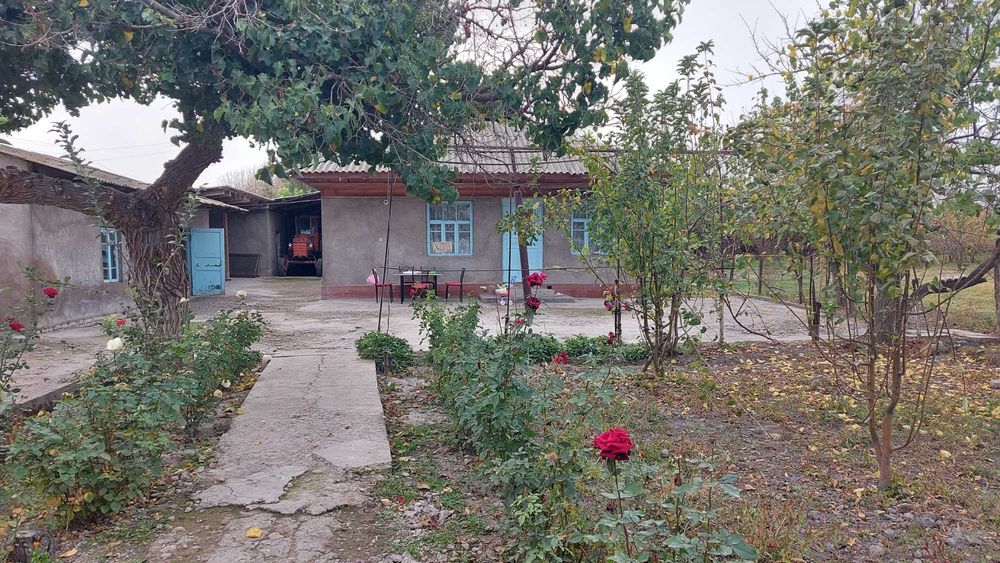 85 sotix uy srochna sotiladi