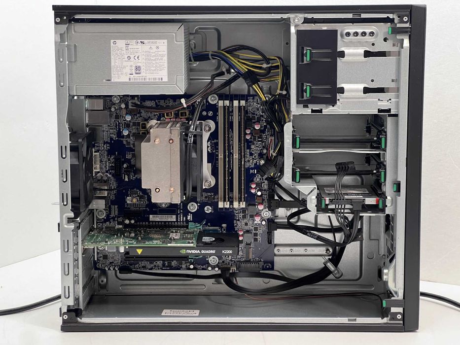 HP Z240 Workstation E3-1240 v5 16GB 260GB K2200 4GB/>Отлично състояние