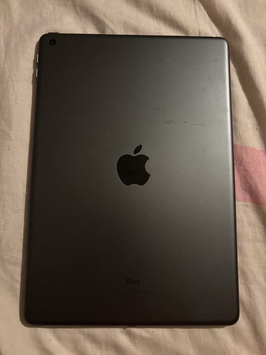 Tableta ipad generatia a 9-a