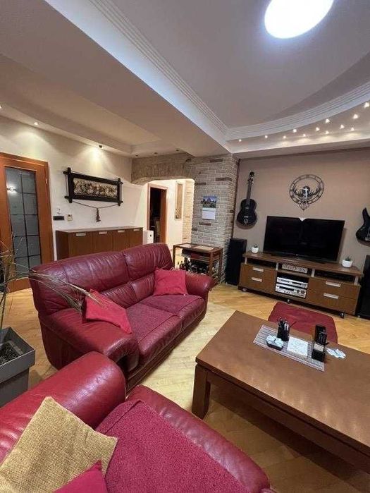 Дава се под наем Тристаен апартамент в Пловдив, Каменица 1 - 86 кв.м за 331.5 € - Снимка #7