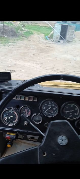 Kamaz samosval metan