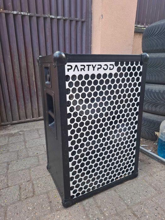 boxe active omnitronic c80a  yamaha electrovoice jbl eon 1000w