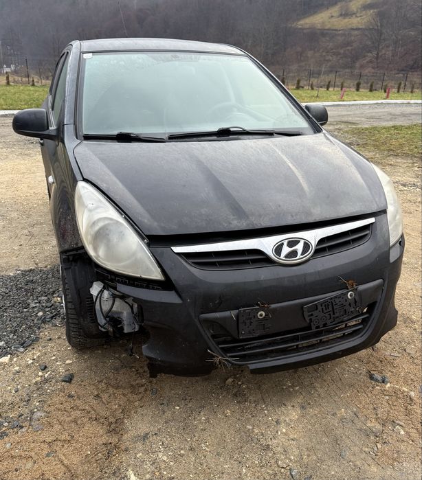 Hyundai  i20   Avariat